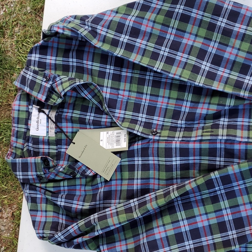 Small Goodfellow Button Down